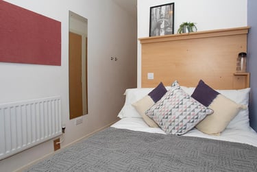 1 bed flat, Cowgate, Old Town, Edinburgh, EH11NQ - Image 10